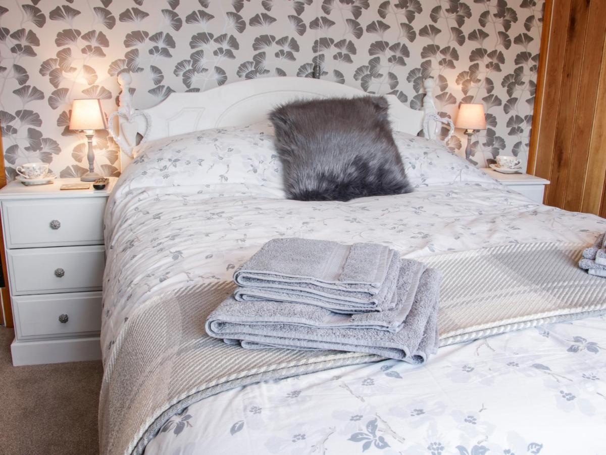Ensdon Lea Cottage Шрусбъри Екстериор снимка